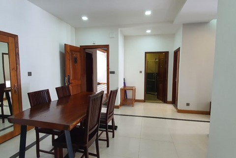 business-center-cambodia-location-vente-logement-maison-appartement-commerce-annonces-immobilier-expatriation-hotel-gueshouse-kep-mer-informations-expatrié-plage-expat-siemreap-phnompenh.jpeg