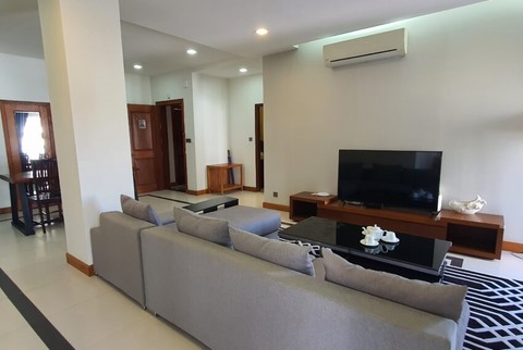 business-center-cambodia-location-vente-logement-maison-appartement-commerce-annonces-immobilier-expatriation-hotel-gueshouse-kep-mer-informations-expatrié-plage-expat-siemreap-phnompenh.jpeg